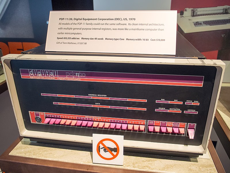 The PDP/20.  Image courtesy of Ik T via Wikimedia